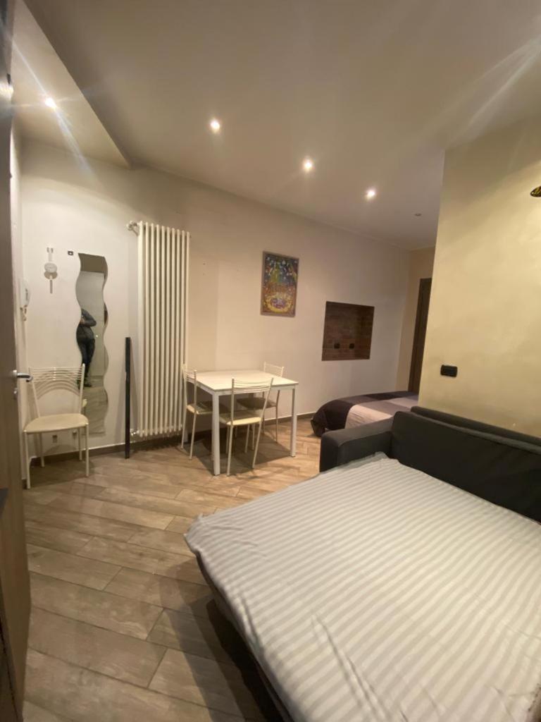 Mia Casa Διαμέρισμα Μόνζα Εξωτερικό φωτογραφία
